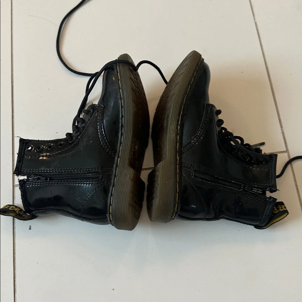 Dr. Martens Shiny Black Kids Boots US 9